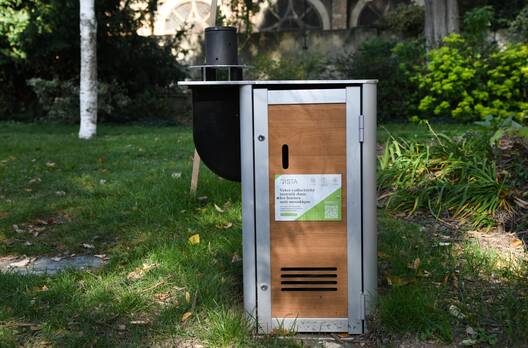 Photo de La ville est très vigilante sur les zones d’eau stagnante de l’espace public et expérimente en parallèle l’utilisation de deux bornes de capture de moustiques