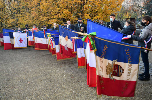 Photo de 103e commémoration de l'Armistice à Courbevoie