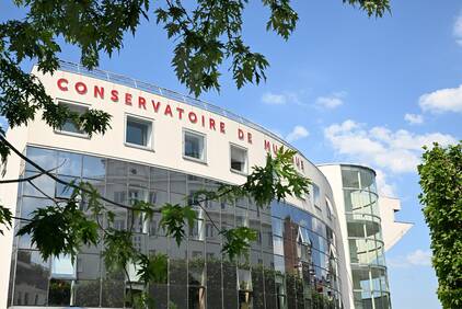 Conservatoire de musique de Courbevoie Conservatoire de musique de Courbevoie façade