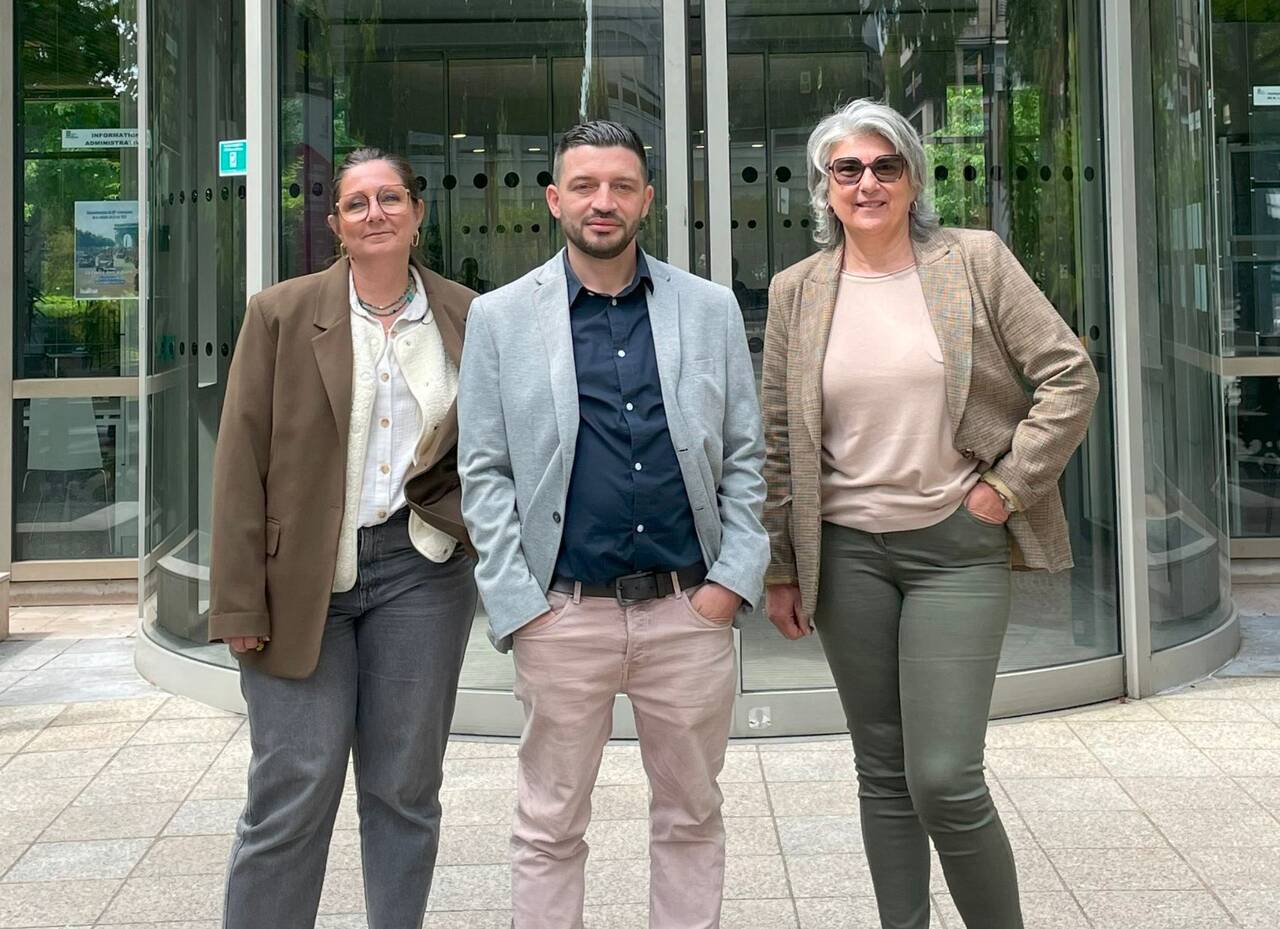 Photo d'équipe du service commerce et artisanat 