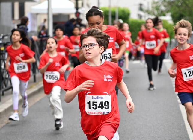 Courbevoie : rues fermées et stationnement interdit pour "Cours ta finale"