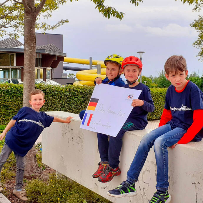 Das Panorama-Bad (das Schwimmbad)