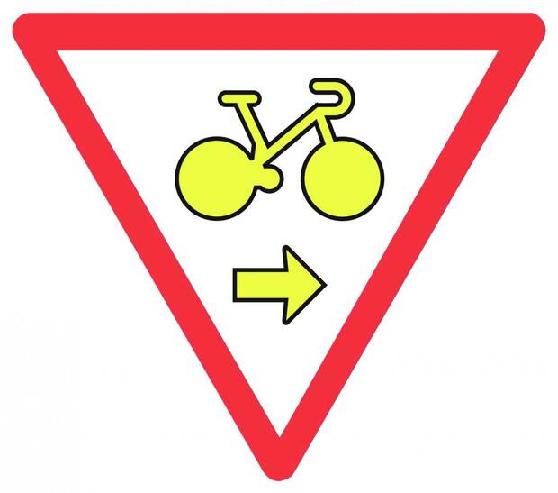 Panneau cedez le passage au velo