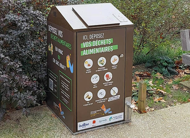 Photo d'un point apport volontaire de déchets alimentaires à Courbevoie